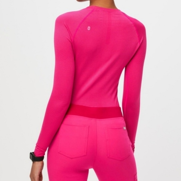 Figs Salta Seamless Long Sleeve Underscrub In Striped Shocking Pink XS EUC - Picture 9 of 9